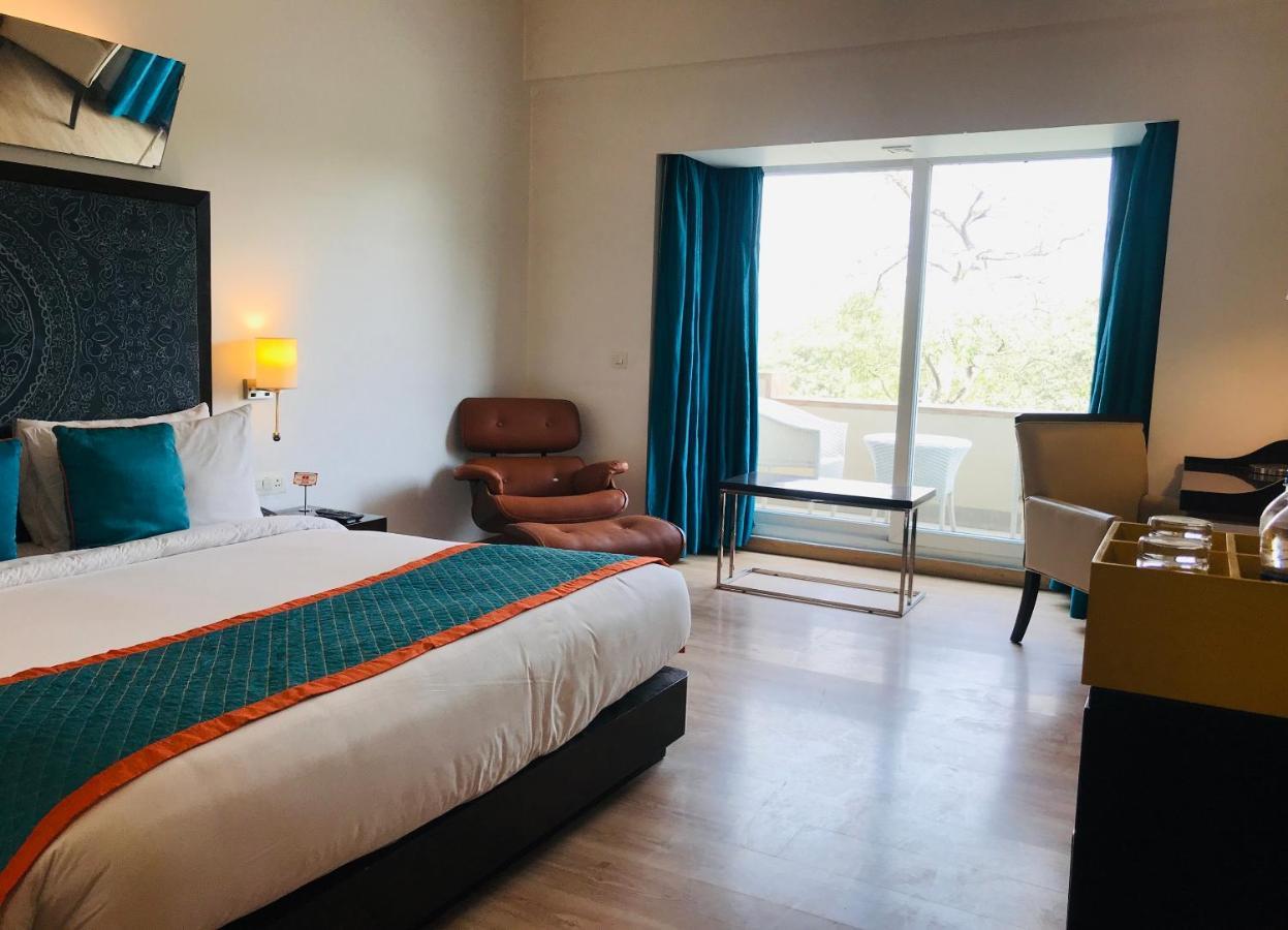 Golden Tulip City Centre Gurgaon Zewnętrze zdjęcie