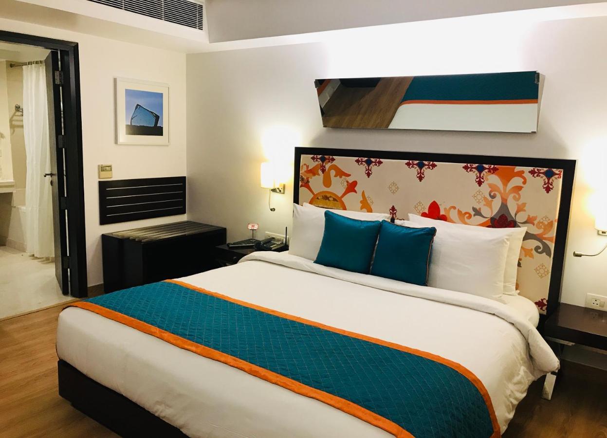 Golden Tulip City Centre Gurgaon Zewnętrze zdjęcie