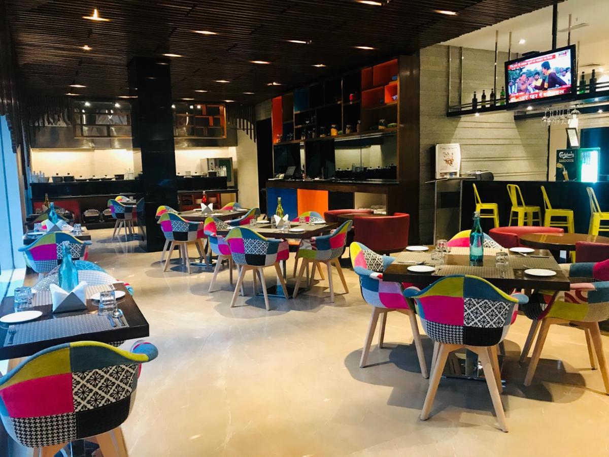 Golden Tulip City Centre Gurgaon Zewnętrze zdjęcie